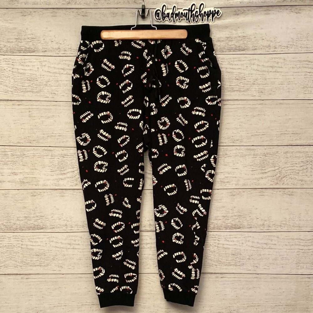 *Modcloth Halloween Chompers Teeth  Dreamland Before Time Joggers Black 1X